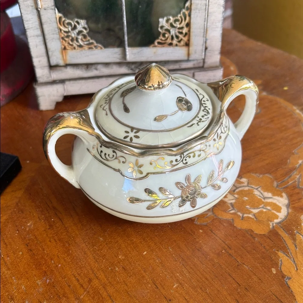Vintage Moriyama Mori-Machi Porcelain Hand-Painted Floral Lidded Sugar Bowl